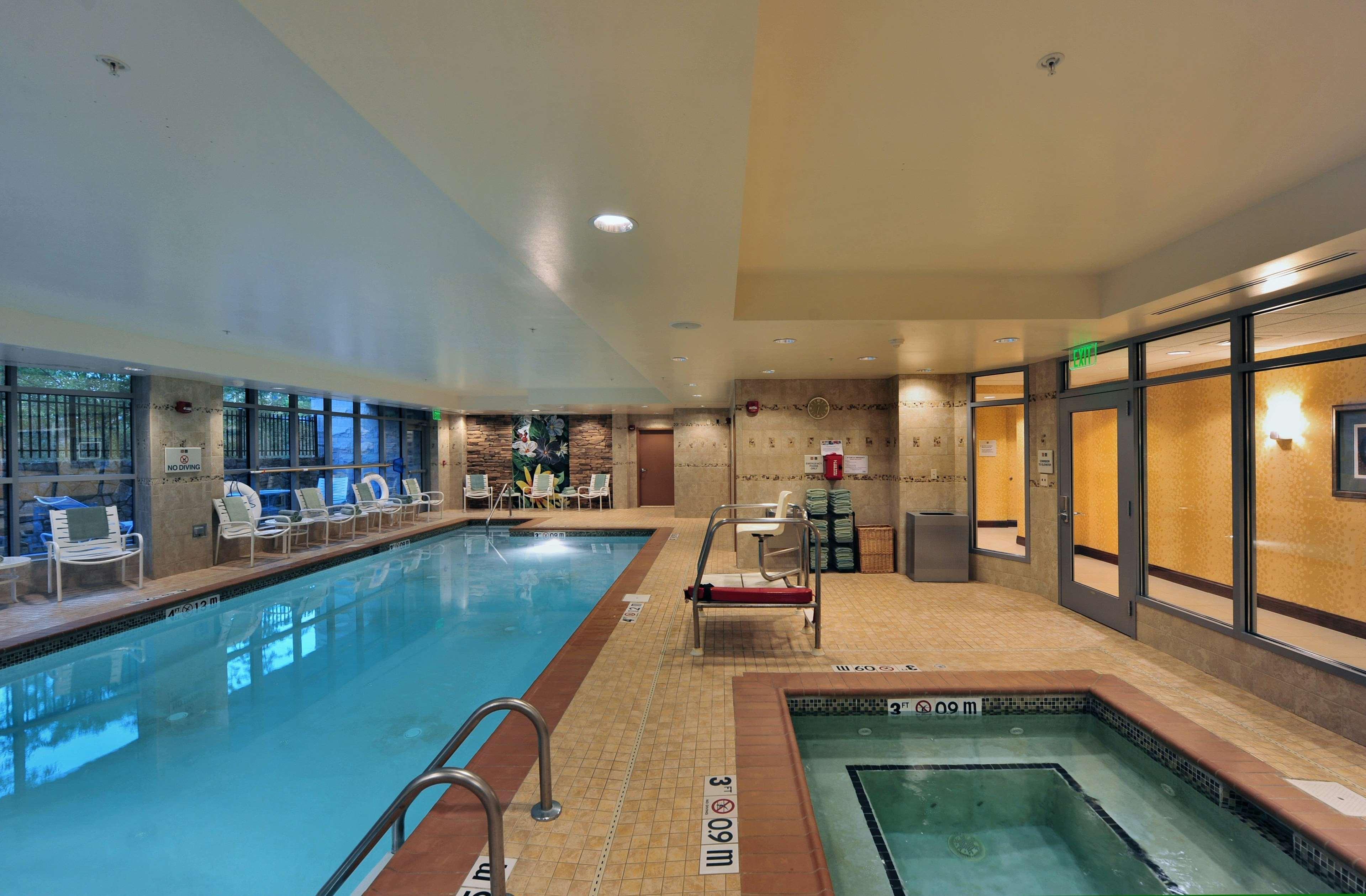 Hilton Garden Inn Rockville - Gaithersburg Екстериор снимка