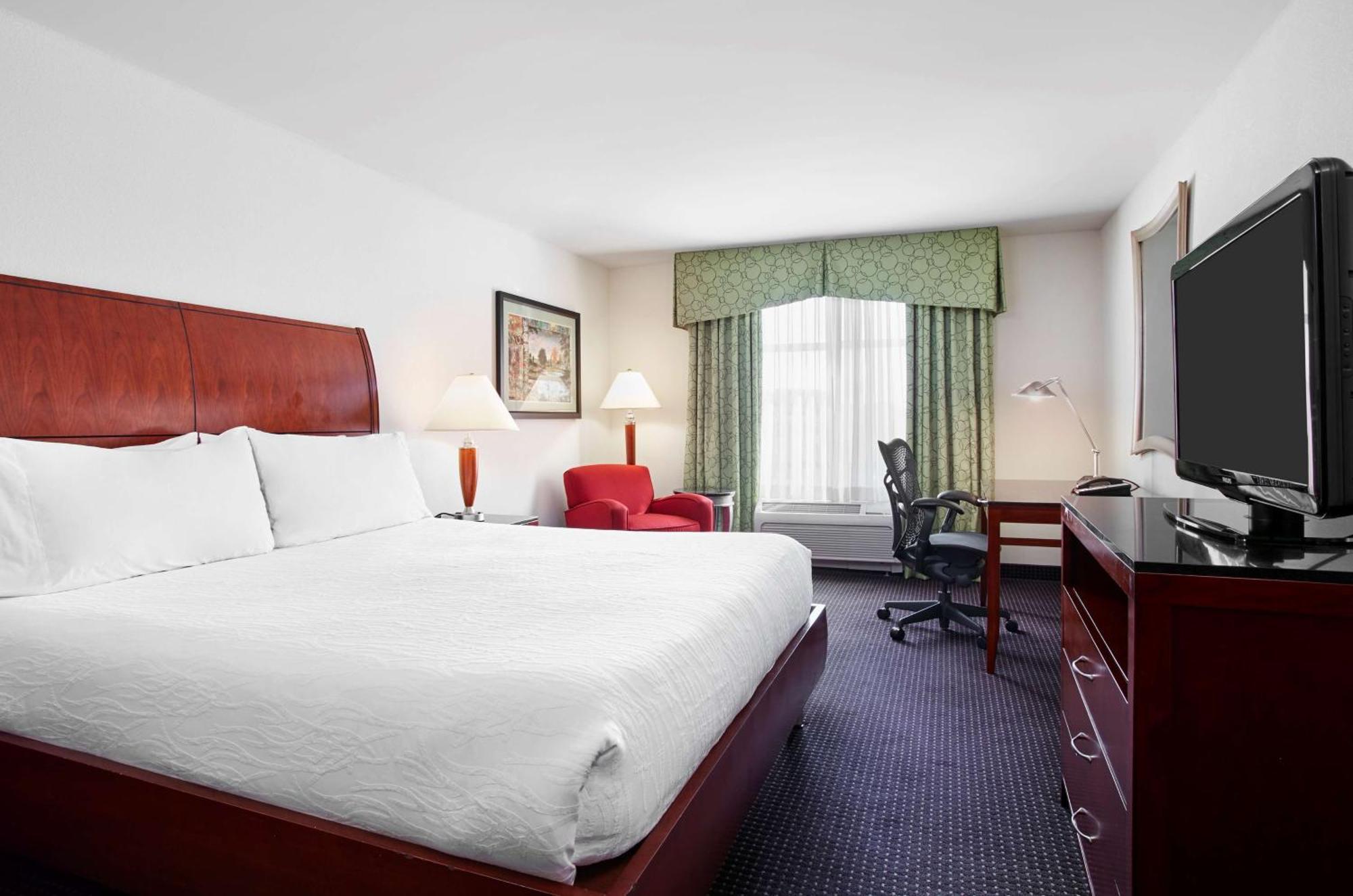 Hilton Garden Inn Rockville - Gaithersburg Екстериор снимка