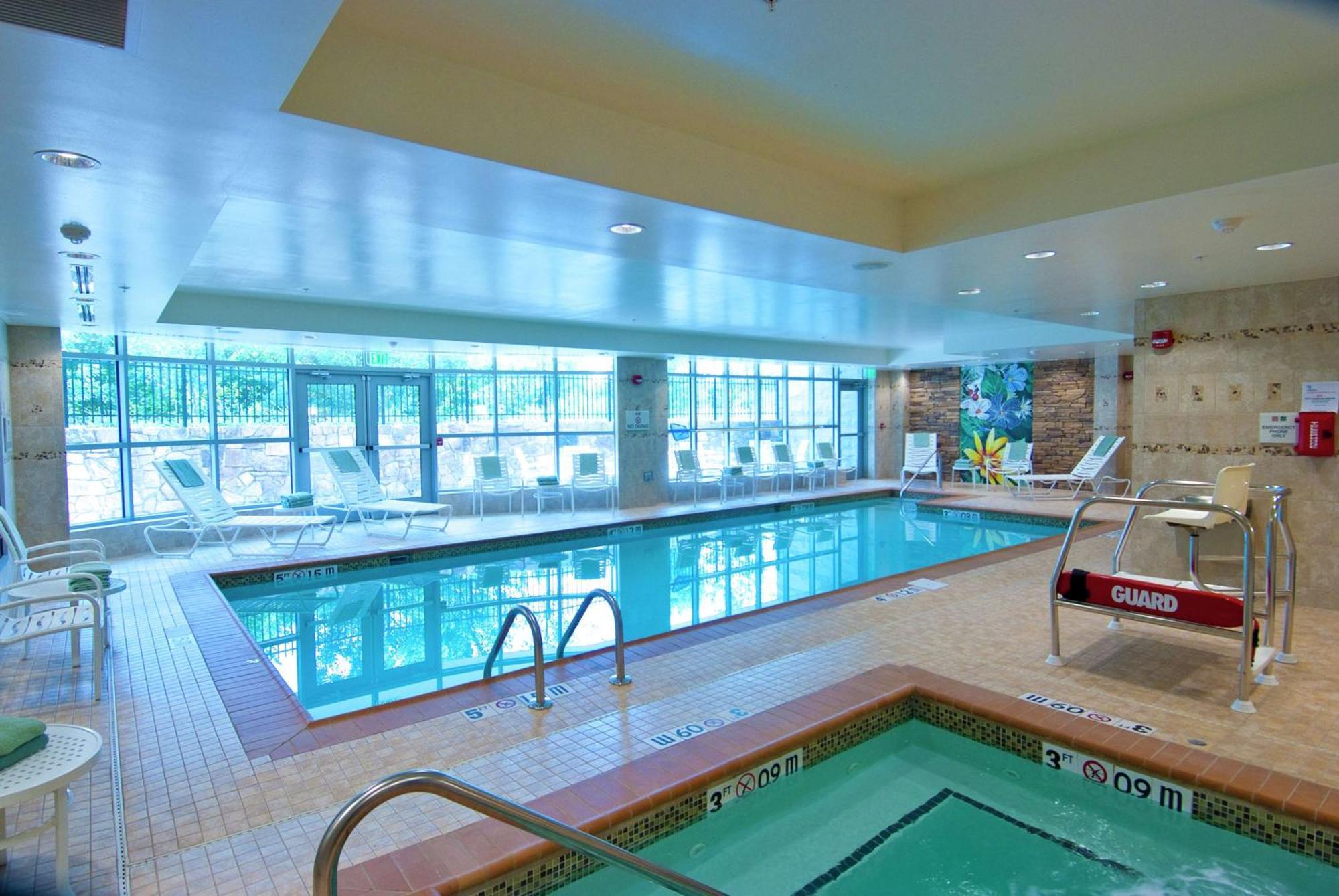 Hilton Garden Inn Rockville - Gaithersburg Екстериор снимка