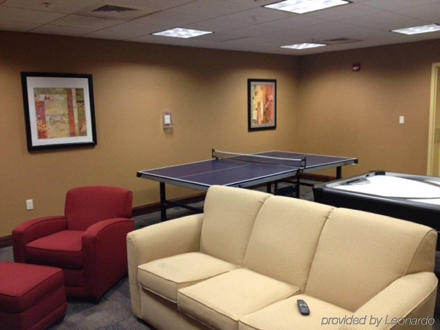 Hilton Garden Inn Rockville - Gaithersburg Екстериор снимка