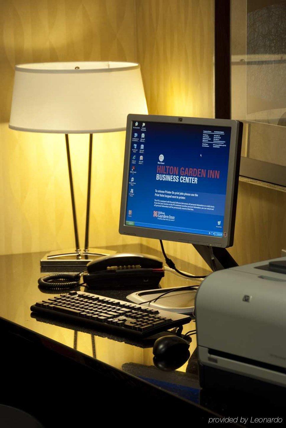 Hilton Garden Inn Rockville - Gaithersburg Съоръжения снимка