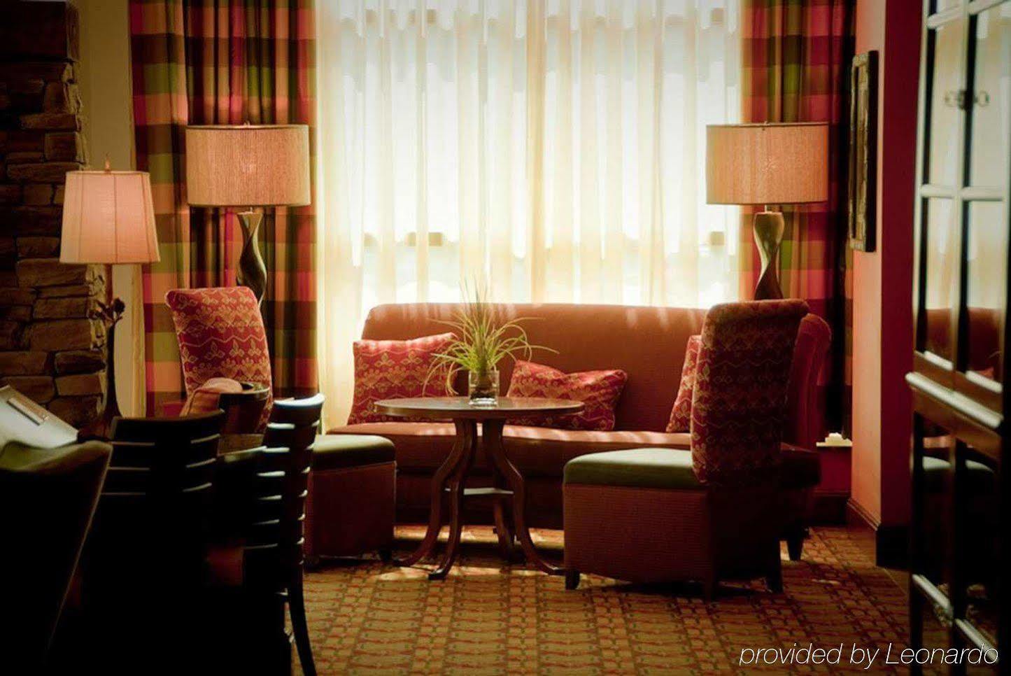 Hilton Garden Inn Rockville - Gaithersburg Екстериор снимка